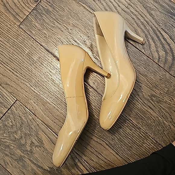 Nine west heels - Picture 7 of 8